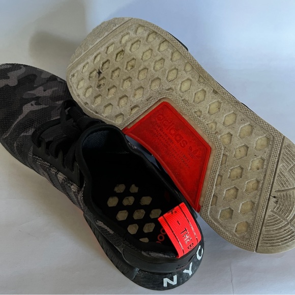 Adidas Boost Running Shoes - Picture 8 of 8